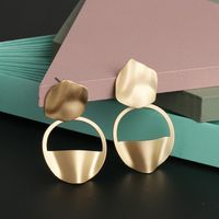 New Fashion Retro Alloy Geometric Earrings For Women Wholesale main image 3