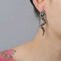 New Fashion Retro Snake-shaped Earrings For Women Wholesale main image 1