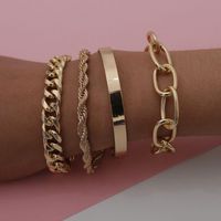 New Fashion Smooth C Shape Mix And Match Twist Chain Bracelet Simple Thread Exaggerated O-chain Set Bracelet main image 4