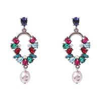 Korean New Long Pearl Pendant Earrings Fashion Geometric Hollow Alloy Diamond Earrings sku image 2