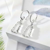 Simple Élégant Ronde En Cristal Boucles D'oreilles Goutte D'eau En Cristal Gouttes Pour Les Oreilles Fée Spéciale-intérêt Conception Couverts En Verre Boucles D'oreilles main image 3