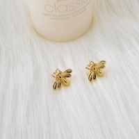 New Fashion Little Bee Earrings 925 Silver Post Simple Earrings Wholesale main image 4