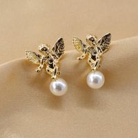 New Fashion Lucky Pearl Angel Earrings Wholesale main image 1