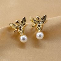 New Fashion Lucky Pearl Angel Earrings Wholesale main image 4