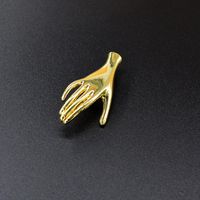 New Fashion Senior Sense Retro Golden Finger Man Hand Brooch Wholesale main image 2