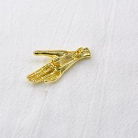 New Fashion Senior Sense Retro Golden Finger Man Hand Brooch Wholesale main image 5