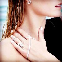 New Fashion Full Diamond Cross Palm Bracelet Wholesale main image 1