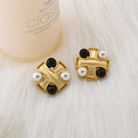 New Retro Distressed Metal Buttons Square Diamond Earrings Earrings Irregular Irregular Button Earrings Wholesale sku image 1