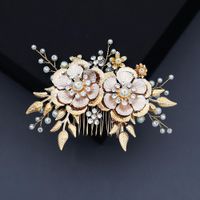 Europäischer Und Amerikanischer Hand Gefertigter Schmuck, Goldene Blume, Retro-haarkamm, Elegantes Temperament, Braut Kamm, Foto Requisiten, Haarschmuck main image 1