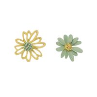 Gd Même Style Japonais Et Coréen Tendance Creux De Fleur De Marguerite Boucles D'oreilles Boucles D'oreilles Internet Celebrity Graceful Personnalité Printemps Et D'été Oreille Goujons sku image 3