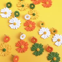 Korean Fashion Spray Paint Chrysanthemum Earrings Nihaojewelry Wholesale main image 1