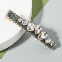 Nueva Moda Simple Con Incrustaciones De Diamantes De Cristal Barato Clip Lateral Nihaojewelry Al Por Mayor sku image 5
