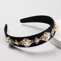 Ins Neue Barocke Retro-diamant-perlen-stirnband Europäische Und Amerikanische Mode Blumen Breite Seite Super Blinkende Braut Haarschmuck main image 4