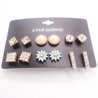 New Fashion Set With Rhinestone Flowers And Pearl Earrings 6 Pieces Set Wholesale main image 1