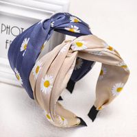 Korea&#39;s New Fashion Fabric Print Headband Cross Knot Wide-edge Cheap Headband Wholesale main image 1