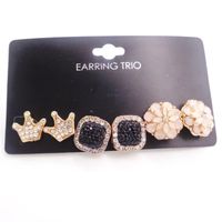 New Fashion Set With Rhinestone Flowers And Pearl Earrings 6 Pieces Set Wholesale sku image 4