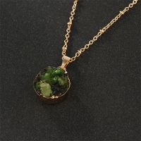 Fashion Necklace Nihaojewelry Wholesale Simple Shell Sweater Chain Imitation Natural Stone Round Pendant Necklace Crystal Bud Resin Necklace main image 4