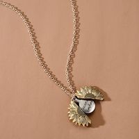 Retro Creative Necklace  Personality Hip-hop Openable Sunflower Pendant Necklace Nihaojewelry Wholesale main image 4