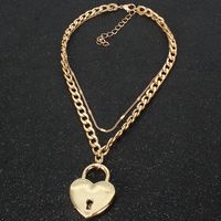 Fashion  Simple Love Lock Pendant Necklace Female Heart Pendant Necklace  Nihaojewelry Wholesale main image 3
