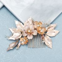 Fashion New  Bride High-end Hair Accessories Layered Creative Hair Comb Golden Flowers Hand-combed  Veil Accessories  Wholesale main image 2
