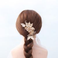 Fashion New  Bride High-end Hair Accessories Layered Creative Hair Comb Golden Flowers Hand-combed  Veil Accessories  Wholesale main image 3