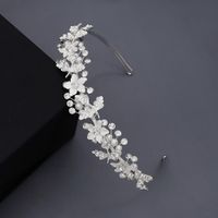Korean Simple  Pearl Handmade Hair Band Alloy Flower Crown Bride Wedding  Headdress Nihaojewelry Wholesale sku image 2