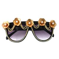 Summer Retro Fashion  Retro Charming Elegant Cat Eye Diamond  Sunglasses Flower Crystal Sunglasses Nihaojewelry Wholesale main image 5