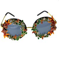 2020 Personal Isierte Mode Sonnenbrille Barock Retro Hohle Geschnitzte Kleine Fisch Sonnenbrille Blume Schmetterling Strand Brille main image 3