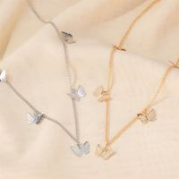 Hot Sale Jewelry Fashion Temperament Short Five Butterfly Necklace Simple Sweet Single-layer Ladies Clavicle Chain main image 3