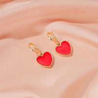 Korean Fashion Sweet And Playful Red Small Love Earrings Simple Vitality Girl Peach Heart Earrings Net Exquisite Earrings main image 4