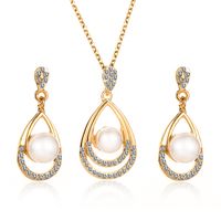 Ensemble De Bijoux En Perles Tempérament Droplet Collier Boucles D&#39;oreilles Deux Pièces Personnalité Boucles D&#39;oreilles De Mariée Élégantes main image 1