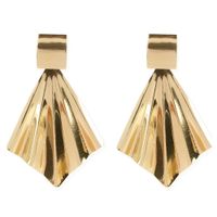 Fashion Temperament Earrings Simple Wild Metal Earrings Exaggerated Gold Earrings Wholesale Nihaojewelry sku image 1