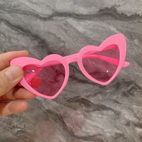 Children's Love Sunglasses New Kids Fashion Peach Heart Comfortable Sunglasses Tide Wild Baby Sunglasses Wholesale Nihaojewelry sku image 1