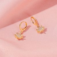 New Style Earrings Personalities Inlaid Diamond Tree Leaf Earrings Temperament Short Paragraph Maple Leaf Earrings Wholesale Nihaojewelry main image 6