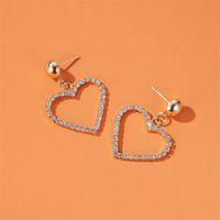Außenhandel Neue Liebes Ohrringe Europäische Und Amerikanische Süße Herzförmige Hohle Ohrringe Mädchen Herz Diamant Pfirsich Herz Ohrringe Ohrringe main image 5