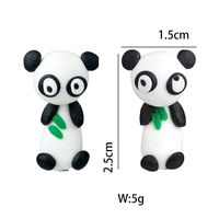 Mignon Dessin Animé Animal En Trois Dimensions Boucles D&#39;oreilles En Céramique Souple Mignon Panda Boucles D&#39;oreilles Ours Manger Des Feuilles De Bambou Boucles D&#39;oreilles En Gros Nihaojewelry main image 4