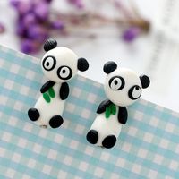 Mignon Dessin Animé Animal En Trois Dimensions Boucles D&#39;oreilles En Céramique Souple Mignon Panda Boucles D&#39;oreilles Ours Manger Des Feuilles De Bambou Boucles D&#39;oreilles En Gros Nihaojewelry main image 6