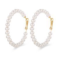 Fashion Explosion Models White Full Pearl Earrings New Creative Retro Simple Earrings Wholesale Nihaojewelry main image 6