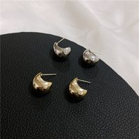 French High-quality C-shaped Hollow Metal Earrings Frosty U-shaped Surface High-end Niche Elegant Earrings Wholesale main image 5
