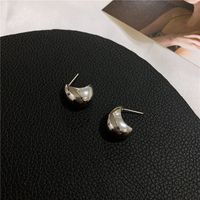 French High-quality C-shaped Hollow Metal Earrings Frosty U-shaped Surface High-end Niche Elegant Earrings Wholesale sku image 2
