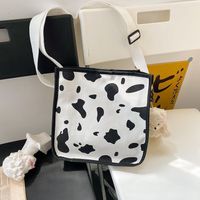 Fashion Students Creative Funny Personalized Cow Print Small Bag  Wholesale Nihaojewelry main image 3