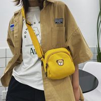 Korean Fashion Vintage Sense Cute Cartoon Bear Canvas Shoulder Bag Japanese Harajuku Student Mobile Phone Crossbody Bag  Wholesale Nihaojewelry sku image 2