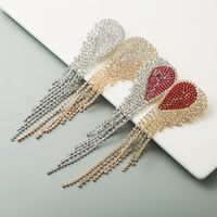Fashion Heart-shaped Design Alloy Claw Chain Earrings Yiwu Nihaojewelry Wholesale Diamond Long Tassel Earrings Luxury Earrings main image 3