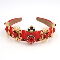 New Fashion Baroque Fashion Heart-shaped Crown Gold Wild Catwalk Hairband Nihaojewelry Wholesale sku image 1