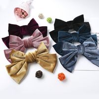 New Fashion Korean Velvet Bow Hairpin Velvet Gold Velvet Cloth Spring Clip Nihaojewelry Wholesale main image 5