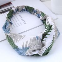Fashion Sweet Print  Hair Band Nihaojewelry Wholesale Simple Wide-brimmed Maple Leaf Cross-elastic Hair Accessories Hair Band main image 2