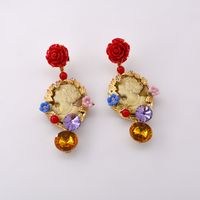 New Retro Baroque Crystal Relief Queen Beauty Portrait Temperament Literature And Art Earrings With Accessories Wholesale Nihaojewelry sku image 1