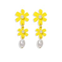 Marguerite Fleur Boucles D'oreilles Tempérament Coréen Petites Fleurs Fraîches Perle Simple Mode Boucles D'oreilles En Gros Nihaojewelry main image 1