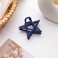 French Retro Catch Clip Large Bath Clip Cute Shower Hairpin Bath Frosted Peas Bean Pentagram Catch Clip Wholesale Nihaojewelry sku image 3