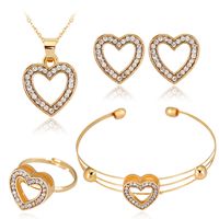 Fine Jewelry Quatre Pièces En Forme De Coeur Collier Boucle D&#39;oreille Bague Bracelet Ensemble En Gros sku image 1